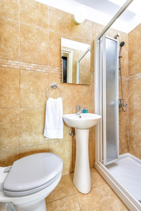 Sirena Bay Villa Pernera ภายนอก รูปภาพ